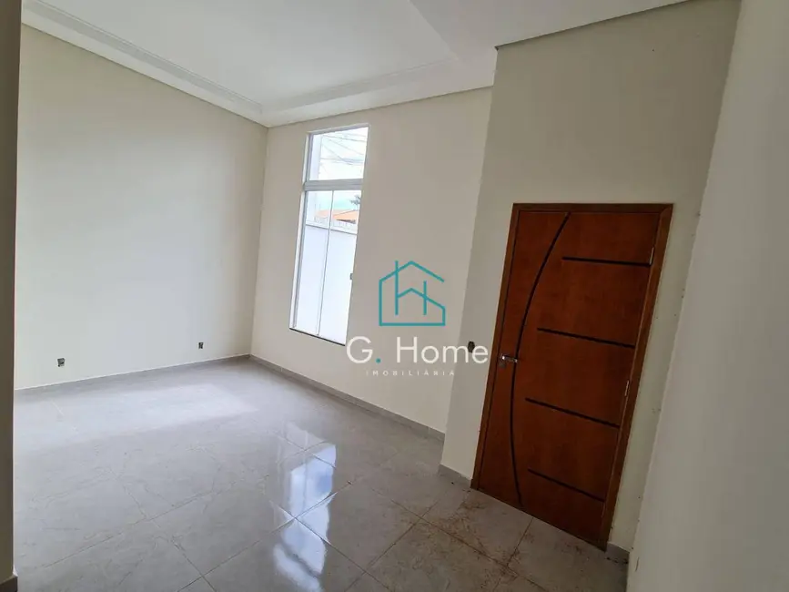 Casa com 3 quartos à venda, 72m2 em Jardim São Paulo II, Londrina - PR - imagem 3 Foto 3 de Casa com 3 quartos à venda, 72m2 em Jardim São Paulo II, Londrina - PR