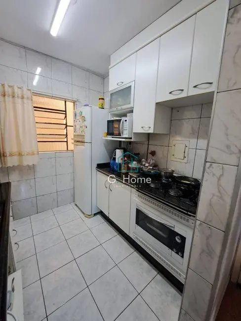 Apartamento com 2 quartos à venda, 57m2 em Jardim Novo Sabará, Londrina - PR - imagem 6 Foto 6 de Apartamento com 2 quartos à venda, 57m2 em Jardim Novo Sabará, Londrina - PR
