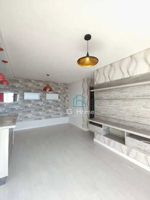 Foto 3 de Apartamento com 3 quartos para alugar, 98m2 em Champagnat, Londrina - PR