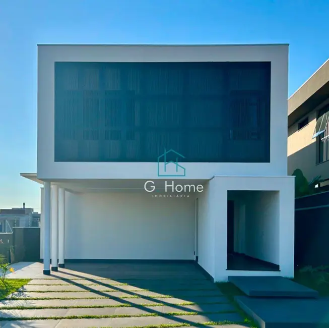 Foto 1 de Casa de Condomínio com 3 quartos à venda, 275m2 em Londrina - PR