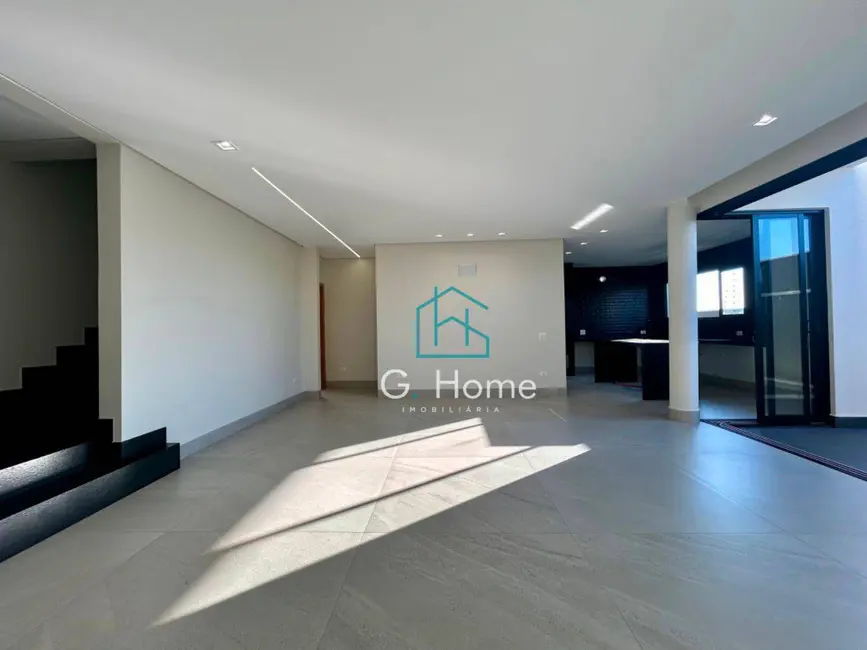 Foto 9 de Casa de Condomínio com 3 quartos à venda, 275m2 em Londrina - PR