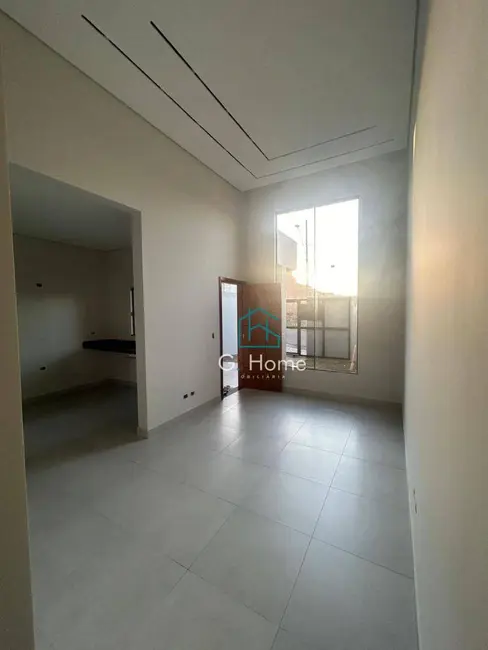 Casa com 3 quartos à venda, 128m2 em Londrina - PR - imagem 5 Foto 5 de Casa com 3 quartos à venda, 128m2 em Londrina - PR