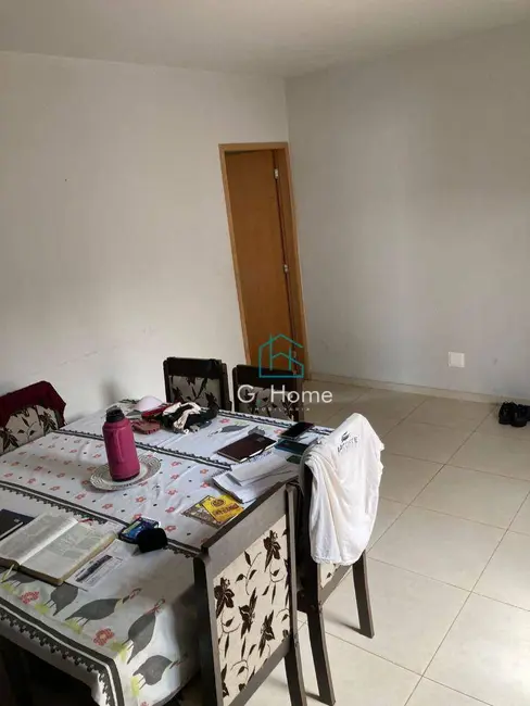 Casa com 3 quartos à venda, 360m2 em Colúmbia, Londrina - PR - imagem 5 Foto 5 de Casa com 3 quartos à venda, 360m2 em Colúmbia, Londrina - PR