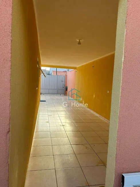 Casa com 6 quartos à venda, 250m2 em Lagoa Dourada, Londrina - PR - imagem 4 Foto 4 de Casa com 6 quartos à venda, 250m2 em Lagoa Dourada, Londrina - PR