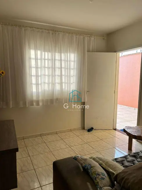 Casa com 6 quartos à venda, 250m2 em Lagoa Dourada, Londrina - PR - imagem 6 Foto 6 de Casa com 6 quartos à venda, 250m2 em Lagoa Dourada, Londrina - PR