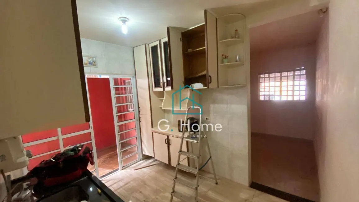 Casa com 3 quartos à venda, 163m2 em Cambezinho, Londrina - PR - imagem 7 Foto 7 de Casa com 3 quartos à venda, 163m2 em Cambezinho, Londrina - PR