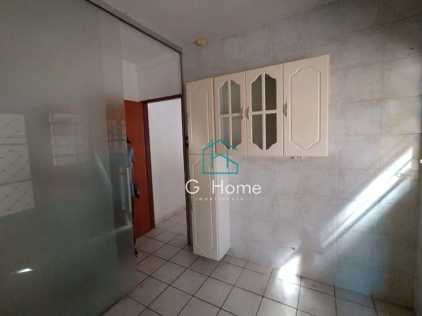 Casa com 3 quartos à venda, 163m2 em Cambezinho, Londrina - PR - imagem 5 Foto 5 de Casa com 3 quartos à venda, 163m2 em Cambezinho, Londrina - PR