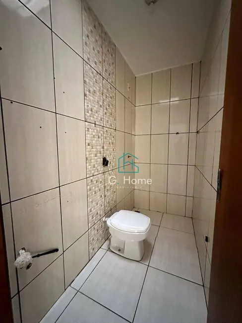 Casa com 4 quartos à venda, 250m2 em Jardim Maria Celina, Londrina - PR - imagem 9 Foto 9 de Casa com 4 quartos à venda, 250m2 em Jardim Maria Celina, Londrina - PR