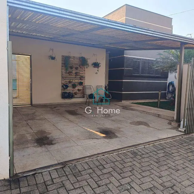 Casa com 3 quartos à venda, 200m2 em Jardim Alto do Cafezal, Londrina - PR - imagem 2 Foto 2 de Casa com 3 quartos à venda, 200m2 em Jardim Alto do Cafezal, Londrina - PR