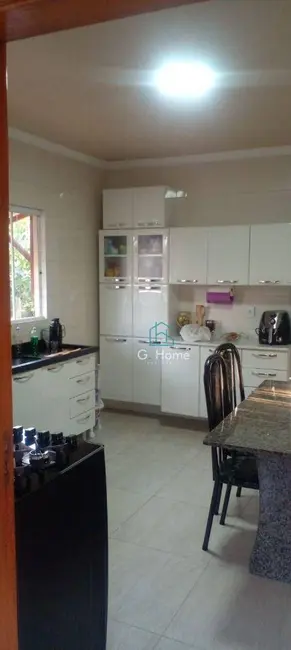 Casa com 2 quartos à venda, 300m2 em Monte Belo, Londrina - PR - imagem 7 Foto 7 de Casa com 2 quartos à venda, 300m2 em Monte Belo, Londrina - PR