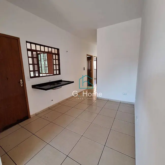 Casa com 3 quartos à venda, 180m2 em Colúmbia, Londrina - PR - imagem 8 Foto 8 de Casa com 3 quartos à venda, 180m2 em Colúmbia, Londrina - PR