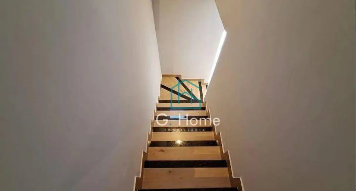 Casa com 3 quartos à venda, 137m2 em Jardim Portal de Itamaracá, Londrina - PR - imagem 8 Foto 8 de Casa com 3 quartos à venda, 137m2 em Jardim Portal de Itamaracá, Londrina - PR