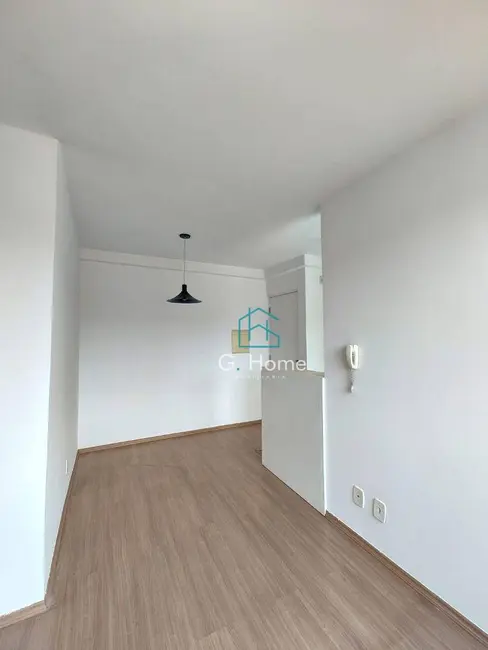 Foto 2 de Apartamento com 2 quartos para alugar, 40m2 em Londrina - PR