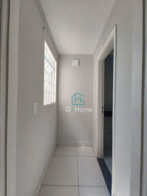 Foto 6 de Casa com 3 quartos para alugar, 200m2 em Conjunto Habitacional Alexandre Urbanas, Londrina - PR