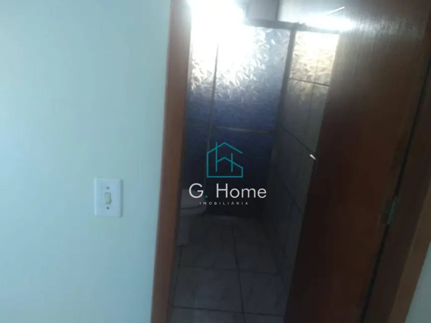 Casa com 2 quartos à venda, 209m2 em Jardim Paris, Londrina - PR - imagem 8 Foto 8 de Casa com 2 quartos à venda, 209m2 em Jardim Paris, Londrina - PR