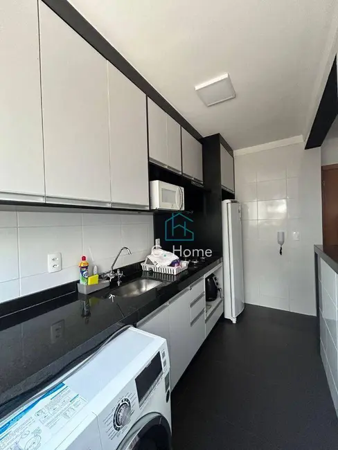 Apartamento com 2 quartos à venda, 52m2 em Londrina - PR - imagem 8 Foto 8 de Apartamento com 2 quartos à venda, 52m2 em Londrina - PR