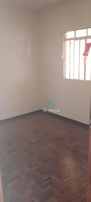 Casa com 3 quartos à venda, 250m2 em Londrina - PR - imagem 6 Foto 6 de Casa com 3 quartos à venda, 250m2 em Londrina - PR