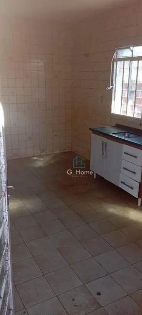 Casa com 3 quartos à venda, 250m2 em Londrina - PR - imagem 9 Foto 9 de Casa com 3 quartos à venda, 250m2 em Londrina - PR