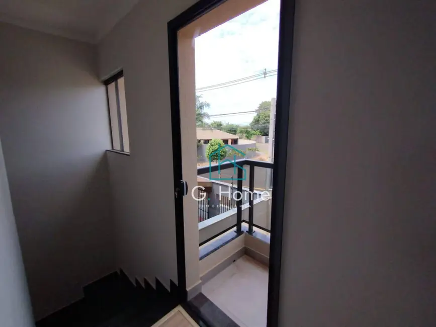 Sobrado com 3 quartos à venda, 133m2 em Jardim Portal dos Pioneiros, Londrina - PR - imagem 7 Foto 7 de Sobrado com 3 quartos à venda, 133m2 em Jardim Portal dos Pioneiros, Londrina - PR
