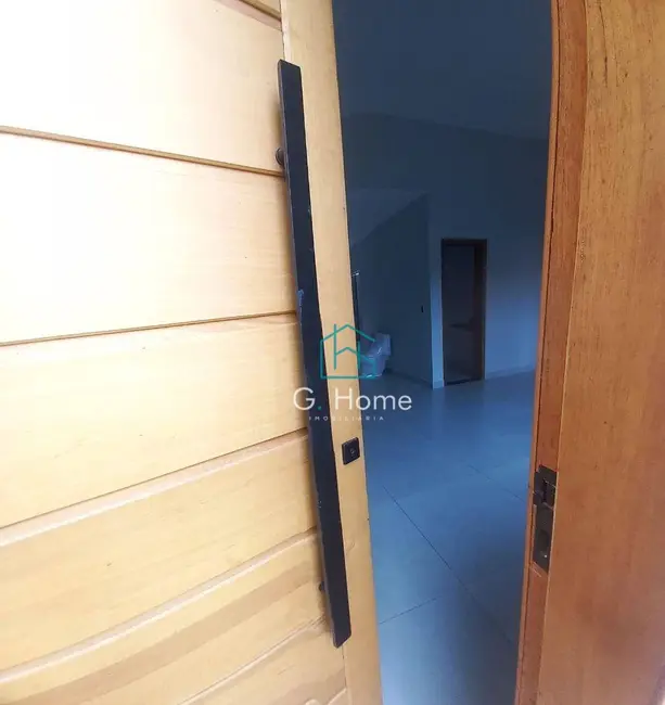 Casa com 2 quartos à venda, 185m2 em Leonor, Londrina - PR - imagem 2 Foto 2 de Casa com 2 quartos à venda, 185m2 em Leonor, Londrina - PR