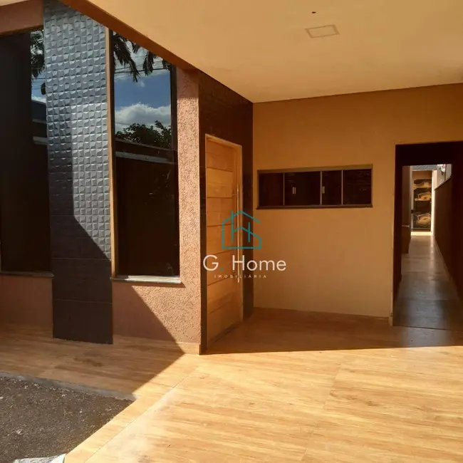 Casa com 3 quartos à venda, 177m2 em Londrina - PR - imagem 2 Foto 2 de Casa com 3 quartos à venda, 177m2 em Londrina - PR