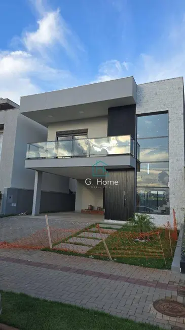 Foto 1 de Casa de Condomínio com 3 quartos à venda, 261m2 em Conjunto Habitacional Alexandre Urbanas, Londrina - PR