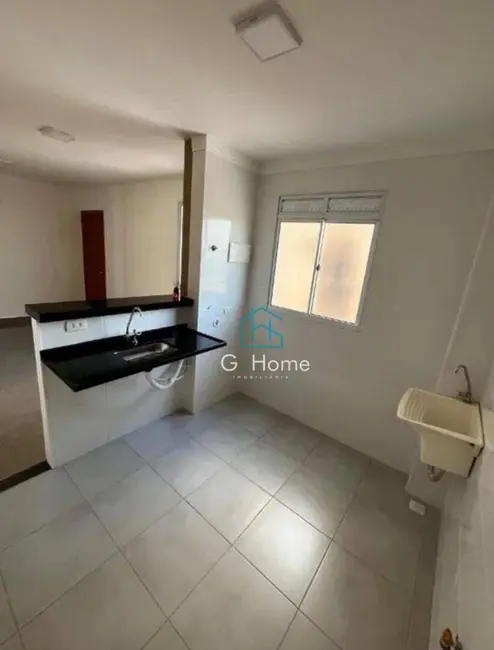 Apartamento com 2 quartos à venda, 44m2 em Londrina - PR - imagem 6 Foto 6 de Apartamento com 2 quartos à venda, 44m2 em Londrina - PR