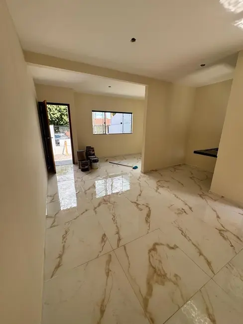 Casa com 2 quartos à venda, 120m2 em Leonor, Londrina - PR - imagem 2 Foto 2 de Casa com 2 quartos à venda, 120m2 em Leonor, Londrina - PR
