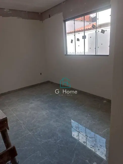 Casa com 3 quartos à venda, 151m2 em Leonor, Londrina - PR - imagem 2 Foto 2 de Casa com 3 quartos à venda, 151m2 em Leonor, Londrina - PR