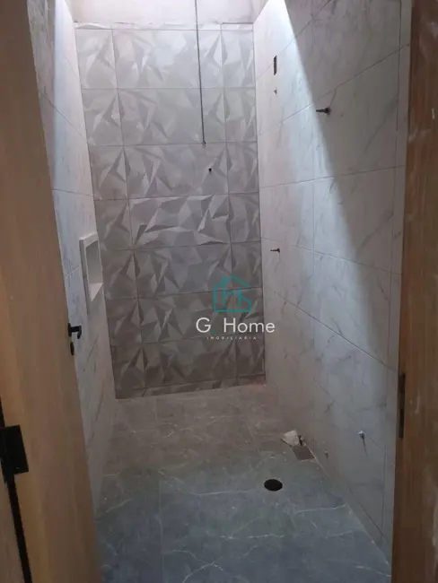 Casa com 3 quartos à venda, 151m2 em Leonor, Londrina - PR - imagem 4 Foto 4 de Casa com 3 quartos à venda, 151m2 em Leonor, Londrina - PR