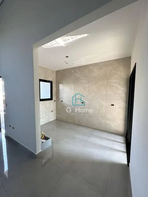 Casa com 3 quartos à venda, 125m2 em Jardim Portal de Itamaracá, Londrina - PR - imagem 4 Foto 4 de Casa com 3 quartos à venda, 125m2 em Jardim Portal de Itamaracá, Londrina - PR