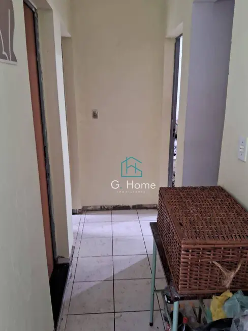 Apartamento com 2 quartos à venda, 54m2 em Conjunto Vivi Xavier, Londrina - PR - imagem 4 Foto 4 de Apartamento com 2 quartos à venda, 54m2 em Conjunto Vivi Xavier, Londrina - PR