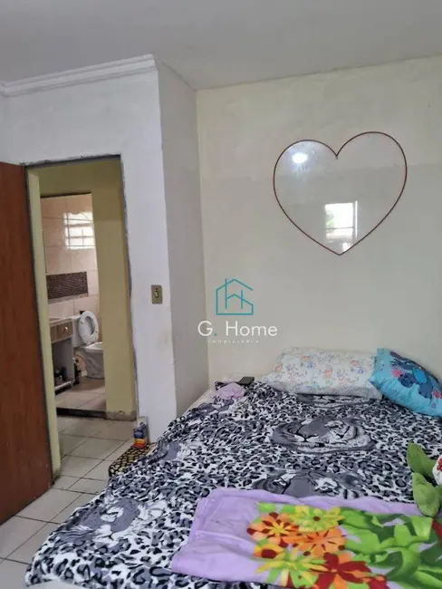 Apartamento com 2 quartos à venda, 54m2 em Conjunto Vivi Xavier, Londrina - PR - imagem 5 Foto 5 de Apartamento com 2 quartos à venda, 54m2 em Conjunto Vivi Xavier, Londrina - PR