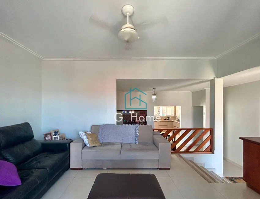 Casa com 3 quartos à venda, 363m2 em Jardim Alvorada, Londrina - PR - imagem 8 Foto 8 de Casa com 3 quartos à venda, 363m2 em Jardim Alvorada, Londrina - PR