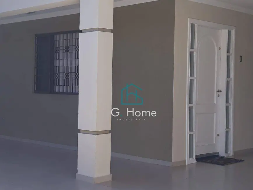 Casa com 3 quartos à venda, 250m2 em Maria Lúcia, Londrina - PR - imagem 4 Foto 4 de Casa com 3 quartos à venda, 250m2 em Maria Lúcia, Londrina - PR