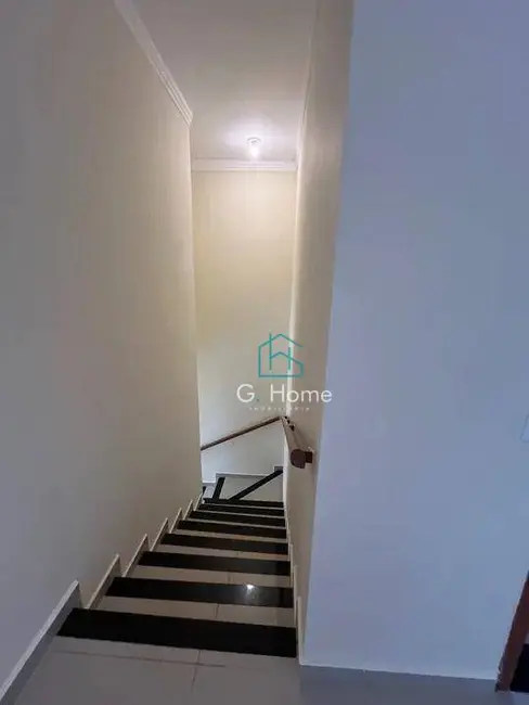Foto 5 de Casa com 2 quartos para alugar, 125m2 em Califórnia, Londrina - PR