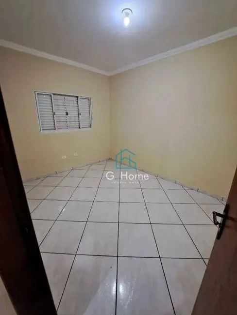 Casa com 3 quartos à venda, 252m2 em Conjunto Habitacional Alexandre Urbanas, Londrina - PR - imagem 8 Foto 8 de Casa com 3 quartos à venda, 252m2 em Conjunto Habitacional Alexandre Urbanas, Londrina - PR