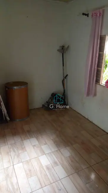 Casa com 3 quartos à venda, 200m2 em Aquilles Sthengel, Londrina - PR - imagem 9 Foto 9 de Casa com 3 quartos à venda, 200m2 em Aquilles Sthengel, Londrina - PR