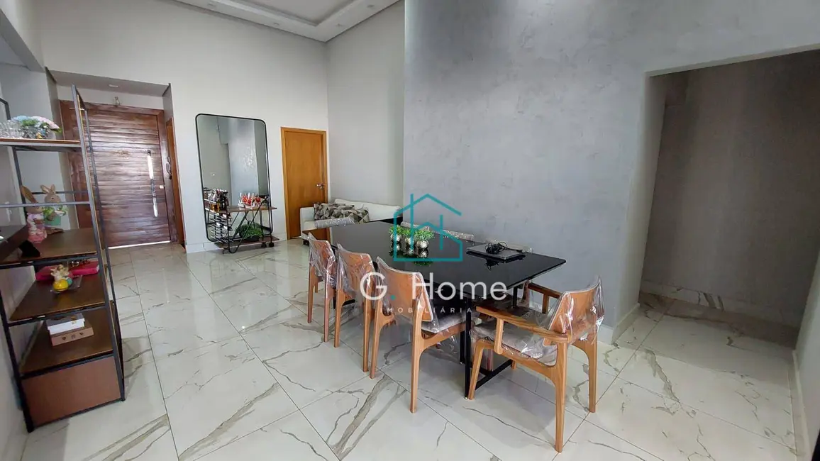 Foto 6 de Casa com 3 quartos à venda, 350m2 em Centro, Cambe - PR