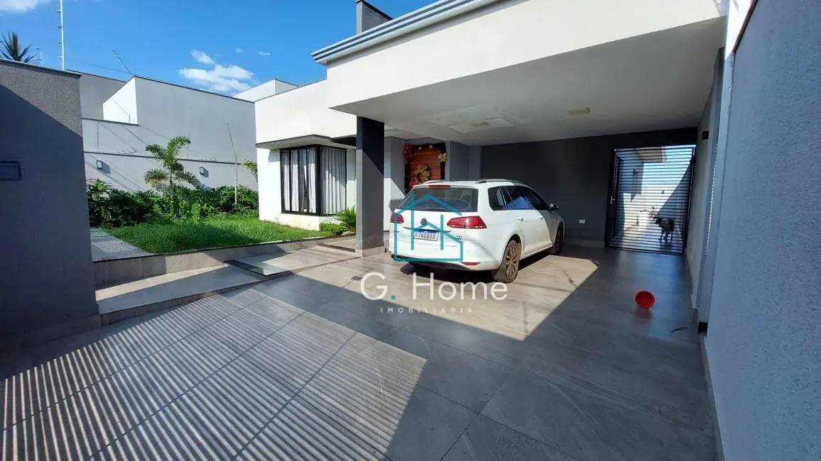 Foto 2 de Casa com 3 quartos à venda, 350m2 em Centro, Cambe - PR