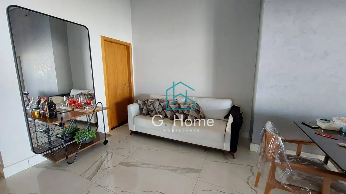 Foto 3 de Casa com 3 quartos à venda, 350m2 em Centro, Cambe - PR