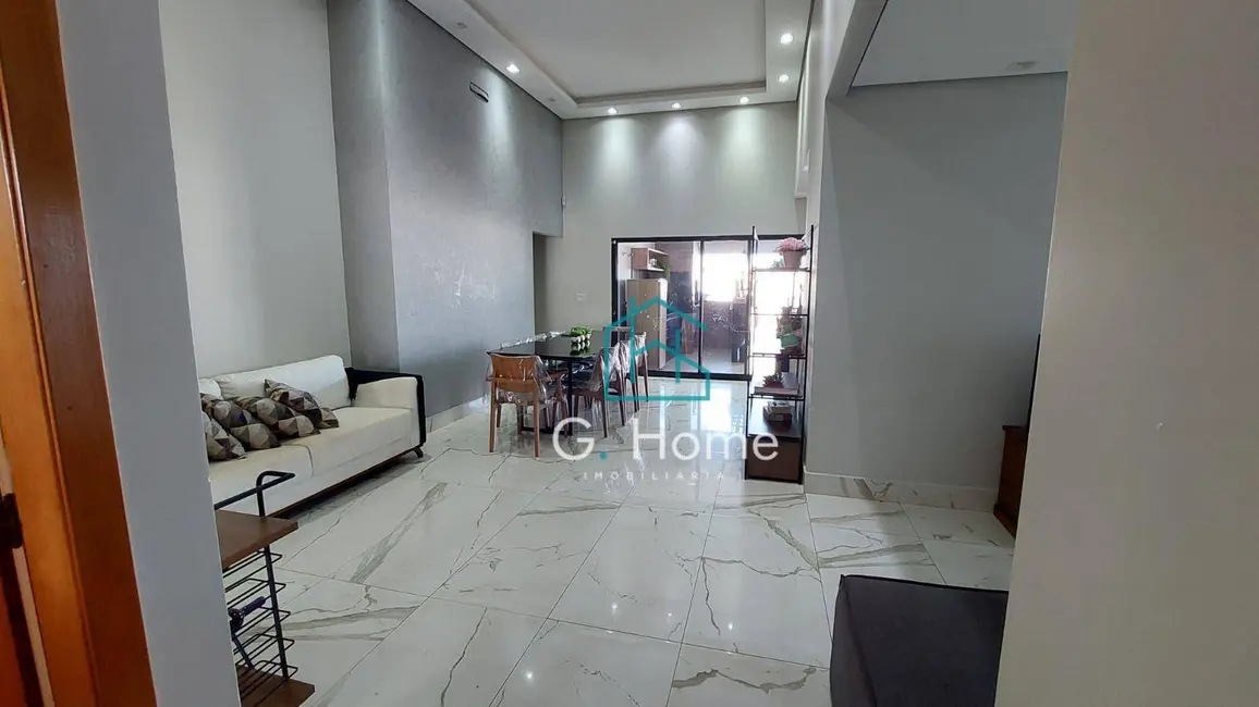 Foto 4 de Casa com 3 quartos à venda, 350m2 em Centro, Cambe - PR