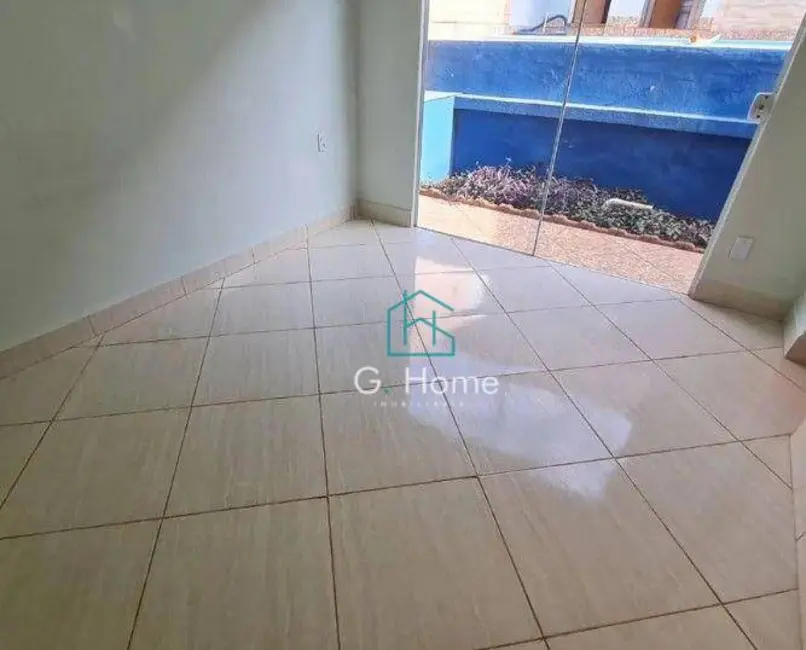 Casa de Condomínio com 3 quartos à venda, 270m2 em Londrina - PR - imagem 4 Foto 4 de Casa de Condomínio com 3 quartos à venda, 270m2 em Londrina - PR