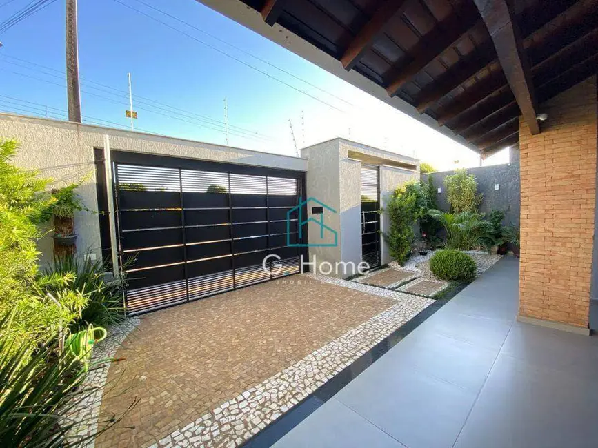 Foto 2 de Casa com 5 quartos à venda, 225m2 em Ibipora - PR