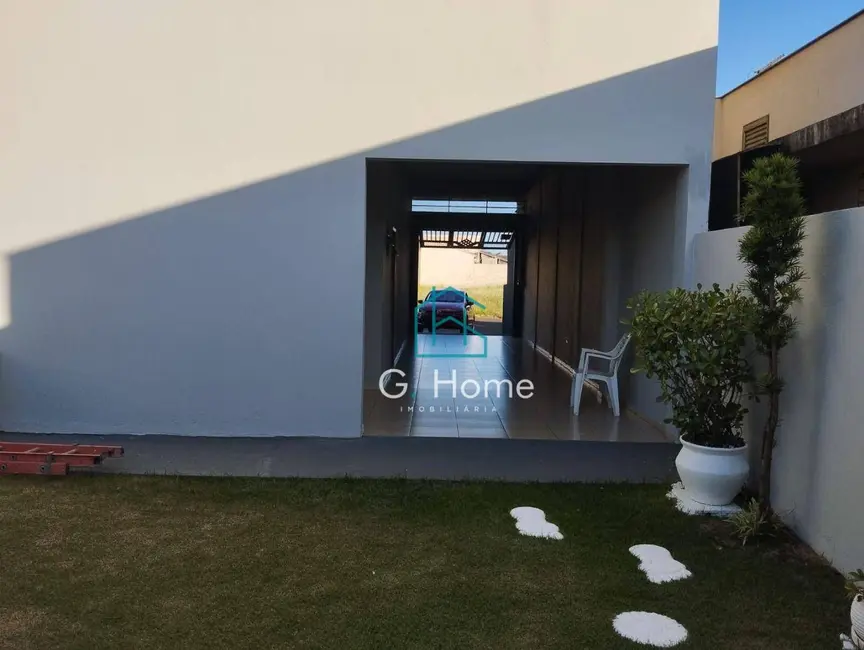 Sobrado com 3 quartos à venda, 250m2 em Jardim do Leste, Londrina - PR - imagem 9 Foto 9 de Sobrado com 3 quartos à venda, 250m2 em Jardim do Leste, Londrina - PR