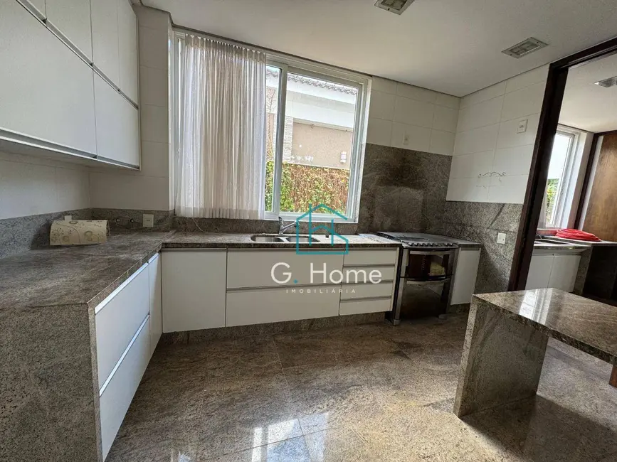 Foto 3 de Sobrado com 5 quartos à venda, 360m2 em Esperança, Londrina - PR