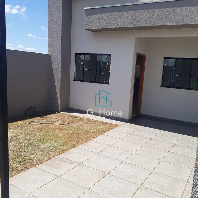 Foto 3 de Casa com 2 quartos à venda, 125m2 em Olímpico, Londrina - PR