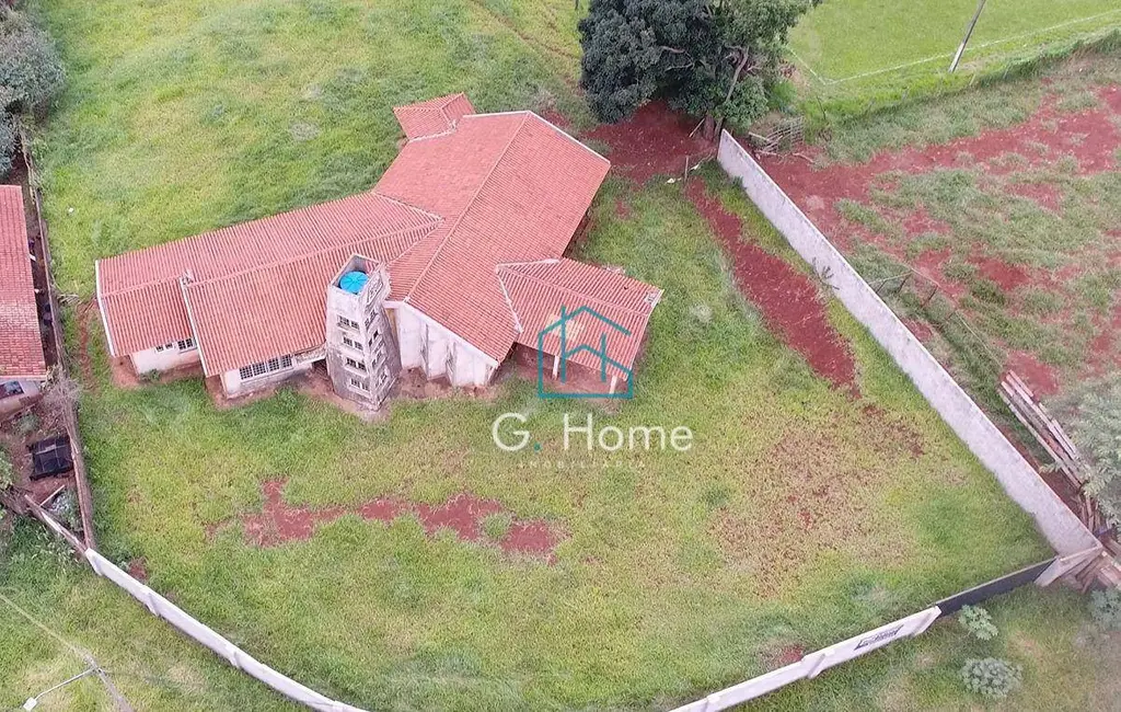 Chácara com 4 quartos à venda, 4952m2 em Dom Pedro I, Londrina - PR - imagem 4 Foto 4 de Chácara com 4 quartos à venda, 4952m2 em Dom Pedro I, Londrina - PR