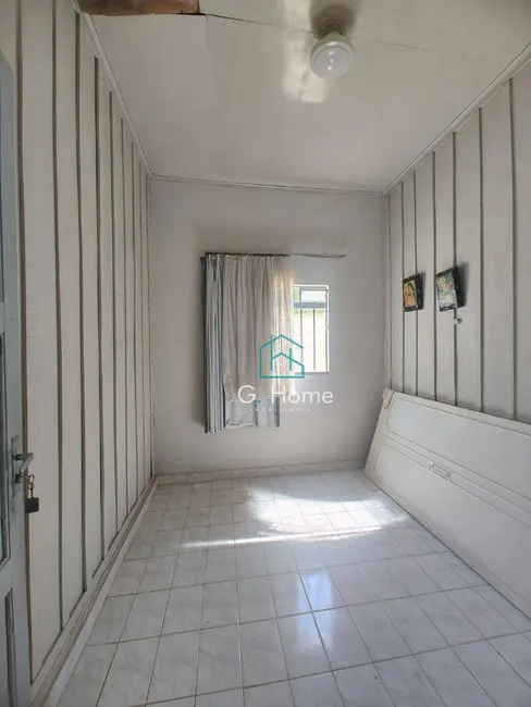 Casa com 3 quartos à venda, 252m2 em Recreio, Londrina - PR - imagem 6 Foto 6 de Casa com 3 quartos à venda, 252m2 em Recreio, Londrina - PR