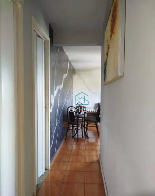 Apartamento com 2 quartos à venda, 55m2 em Jardim Imagawa, Londrina - PR - imagem 6 Foto 6 de Apartamento com 2 quartos à venda, 55m2 em Jardim Imagawa, Londrina - PR